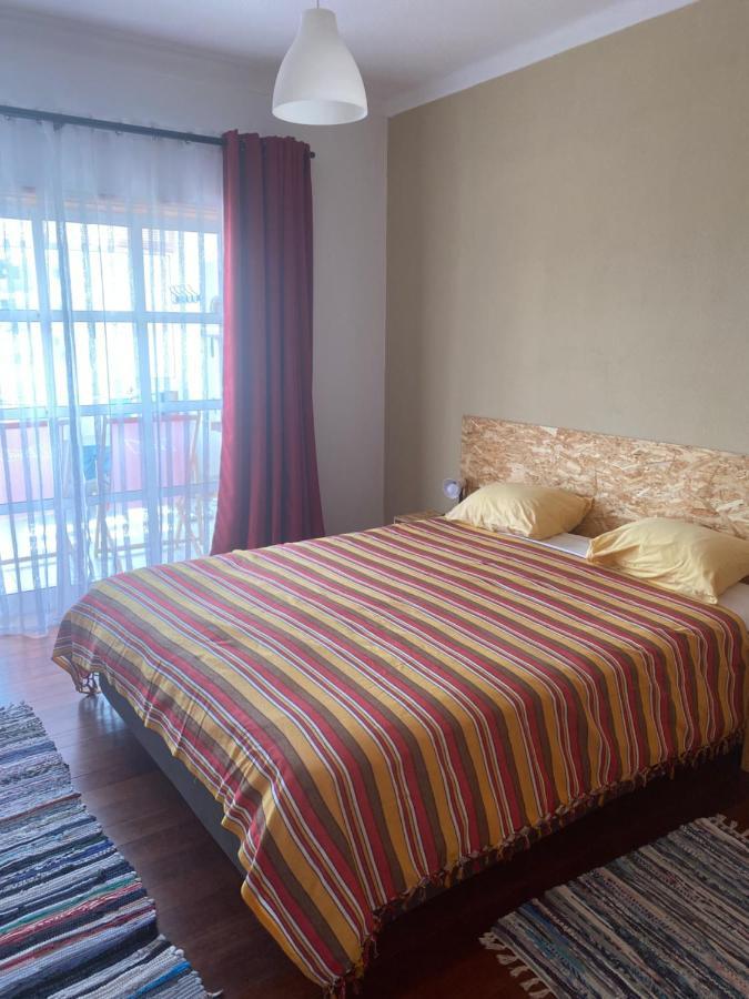 Appartement 6 Personnes Sao Martinho Do Porto Exterior photo